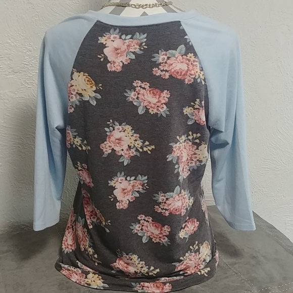 Super Soft Top! - Picture 3 of 5